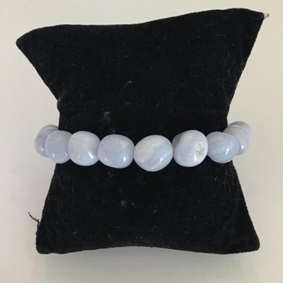 Beautiful healing stone stretch bracelet