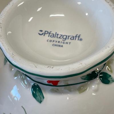 Pfaltzgraff, Winterberry, Tea, pot, and cup with Candle