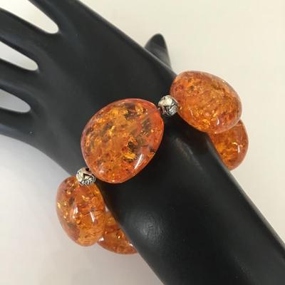 Beautiful vintage faux amber toggle bracelet