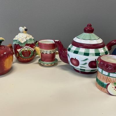 Apple teapots