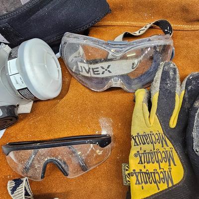 Collection of First Aid, Gloves & Safety Equipment (DG-JS)