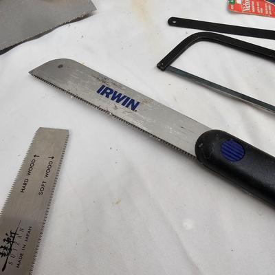 Assortment of Small Hand Saws (DG-JS)