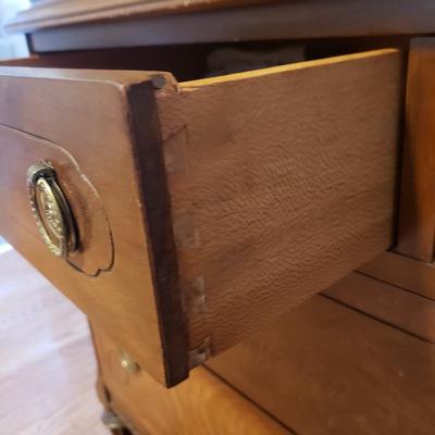 Tall boy/Linen Press Cabinet (HB-KD)