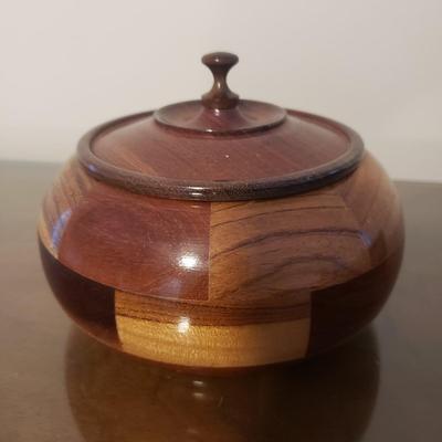 Five Gorgeous Wooden and Marble Boxes (HB-KD)