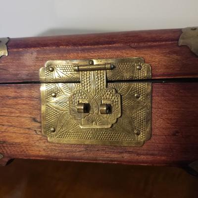 Five Gorgeous Wooden and Marble Boxes (HB-KD)