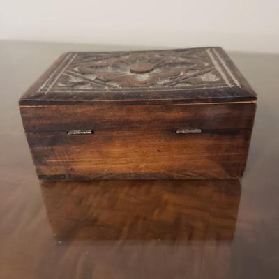 Five Gorgeous Wooden and Marble Boxes (HB-KD)