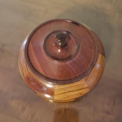 Five Gorgeous Wooden and Marble Boxes (HB-KD)