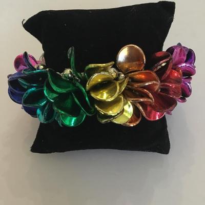 Vintage multicolor stretch bracelet