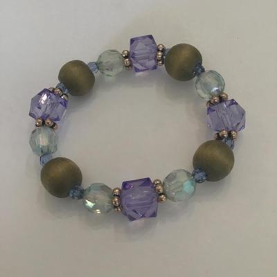 Faux glass bead stretch bracelet