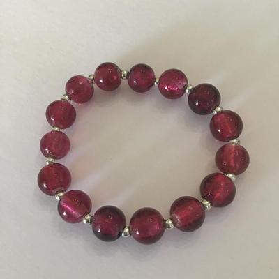 Cranberry glass bead stretch Bracelet