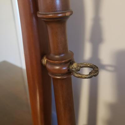 Dresser with Mirror (HB-KD)