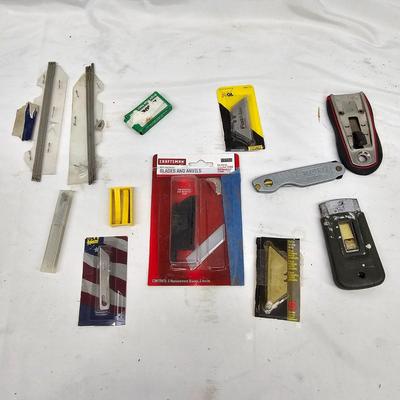 Blades, Scrapers, Brushes & More (DG-JS)