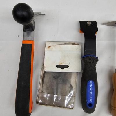 Blades, Scrapers, Brushes & More (DG-JS)