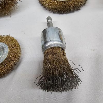 Blades, Scrapers, Brushes & More (DG-JS)