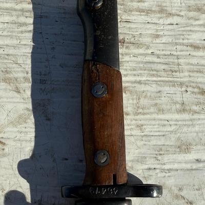 Sale Photo Thumbnail #39: O3-Knife with Sheath