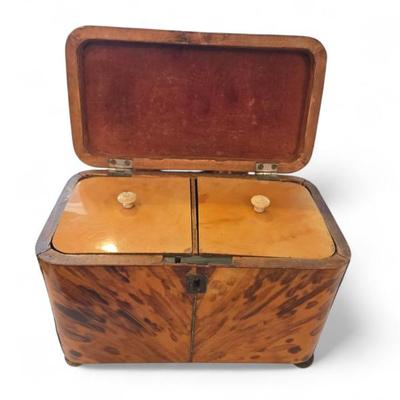 Blonde tea caddy C, `1830