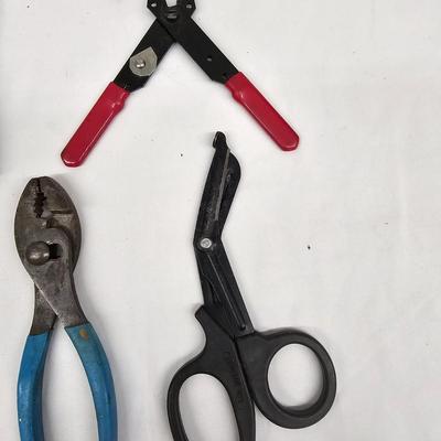 Vise Grips, Pliers, Kobalt Bolt Cutters & More - (DG-JS)
