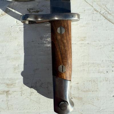 Sale Photo Thumbnail #72: O7-Knife with Sheath