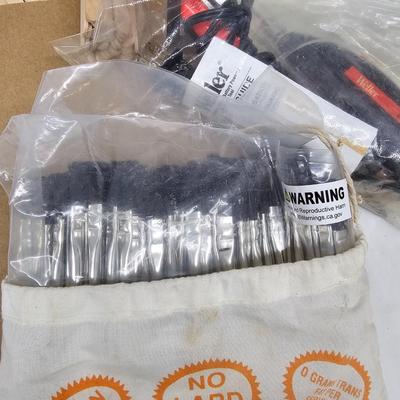 Assorted Craft Items, Glue Guns & More (DG-JS)