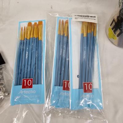 Assorted Craft Items, Glue Guns & More (DG-JS)