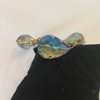 Gold tone glass/crystal faceted wire wrap bangle bracelet