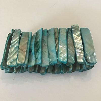 Turquoise Shell stretch bracelet