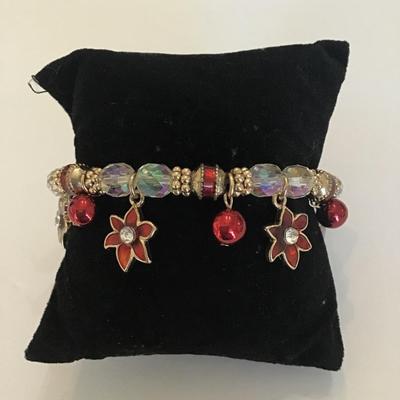 Holiday fashion stretch bracelet