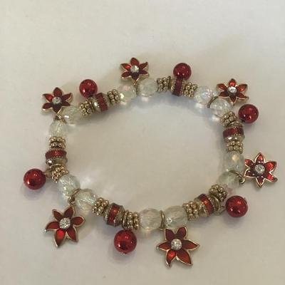 Holiday fashion stretch bracelet