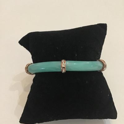 Gemstone bead and acrylic stretch bracelet