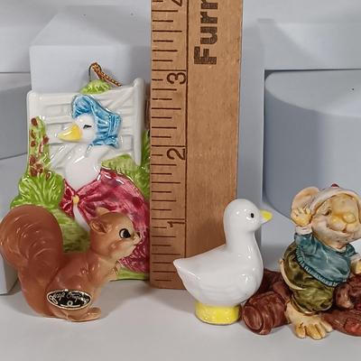 LOT 8: Spring Themed Miniatures