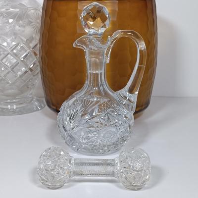 LOT 19: Romanian Amber Glass Vase with Cut Crystal Vase, Crewel, Dish & Knife Rest