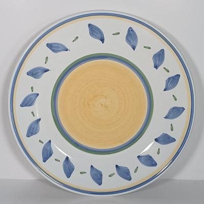 LOT 23: Williams Sonoma Tournesol Italy Serving Bowl and Platter with Pfaltzgraff Ocean Breeze Hand-Blown Glass Bowl and Pottery Plate