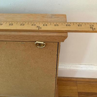 LOT 30: Vintage Wall Mount / Hanging Collectible Cabinet, Miniature Collection and Four Seasons Table Lamp