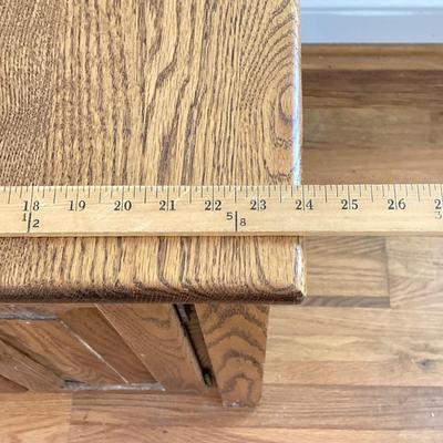 LOT 32: Wood Side Table / Cabinet with Storage