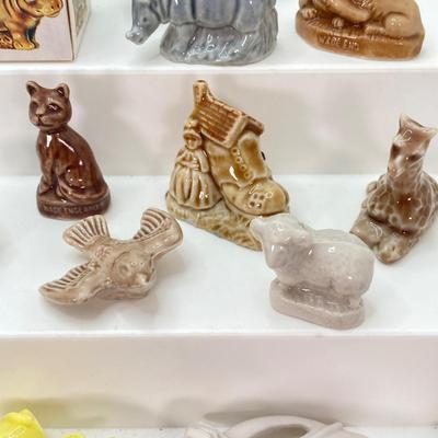 LOT 34: Large Collection of Wade's Whimsies (England)