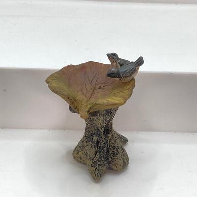 LOT 37: Garden Themed Collection of Miniatures