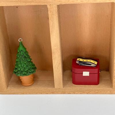 LOT 38: Wall Mount / Hanging Miniature Holder with Collection of Thimbles, Miniatures and More