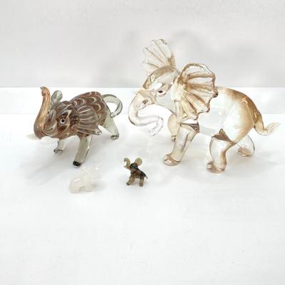 LOT 39: Beautiful Crystal / Glass Elephant Figurines