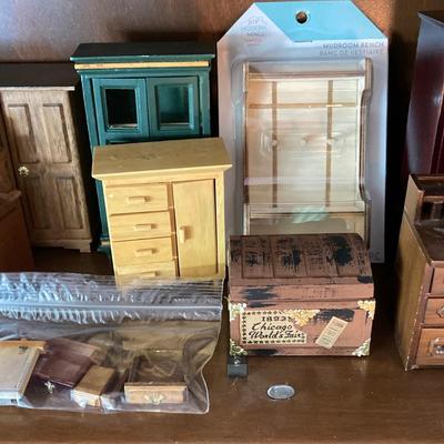 LOT 41: Large Collection of Doll House Furniture