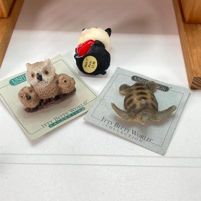 LOT 42: Wooden Reversible Display Chair with Large Collection of Miniatures - (Porcelain, Plastic and More)