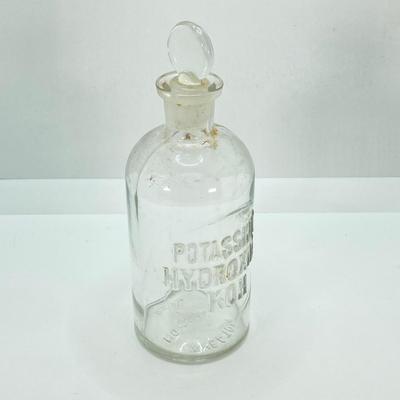 LOT 43: Vintage / Antique Bottle Collection