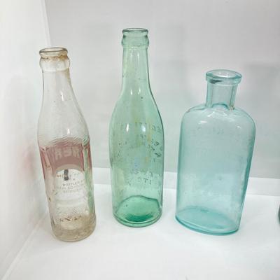 LOT 43: Vintage / Antique Bottle Collection