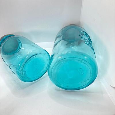 LOT 43: Vintage / Antique Bottle Collection