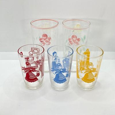 LOT 45: Vintage Juice Glass Collection