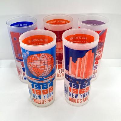 LOT 46: Vintage Frosted Glass Collection - 1964 - 1965 World's Fair, Coney Island and More