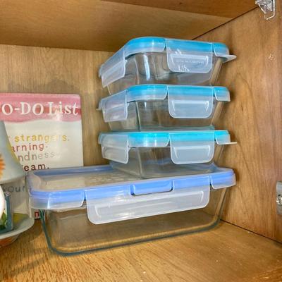 LOT 47: Kitchen Cabinet Finds - Mugs, Pyrex, Snapware, Tupperware and More