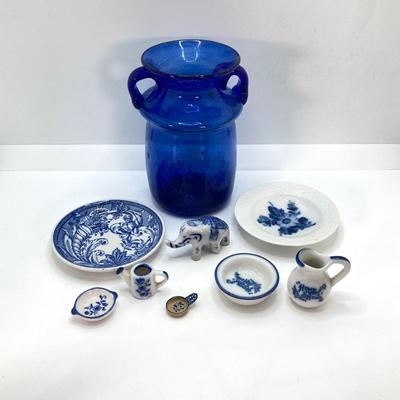 LOT 53: Beautiful Blue and White Collection - Art Glass, Miniatures, Spode, Delft, Wedgwood, Collector Plates and More