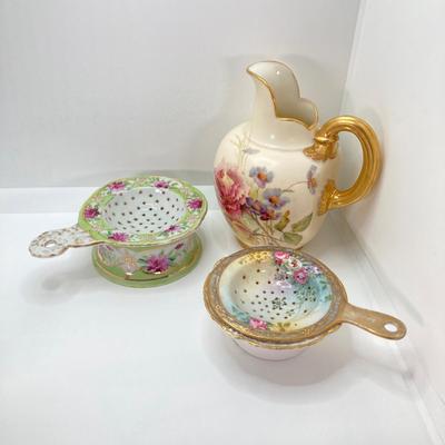 LOT 55: Gorgeous Painted Royal Worchester England 1094 Ra. No. 29115 Pitcher, Tea Bag Strainers and Holders