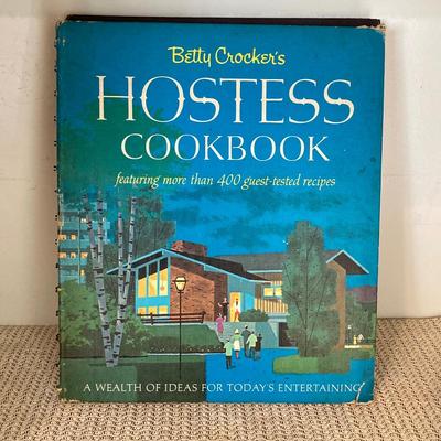 LOT 61: Vintage Pryrex Refrigerator Dishes with Lids, Limoges Small Plates, Better Homes and Gardens Cookbooks and More