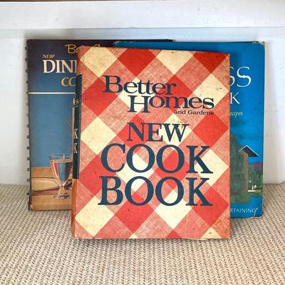 LOT 61: Vintage Pryrex Refrigerator Dishes with Lids, Limoges Small Plates, Better Homes and Gardens Cookbooks and More